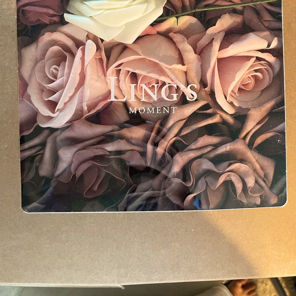 Ling’s moment - beautiful artificial roses & flowers for wedding